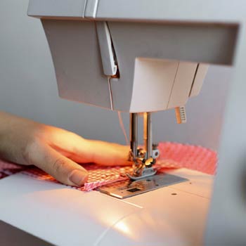 Sewing for Beginners  Introducing the magnetic seam guide 